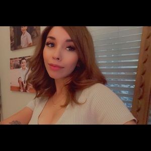 Meet your Posher, Mercedes